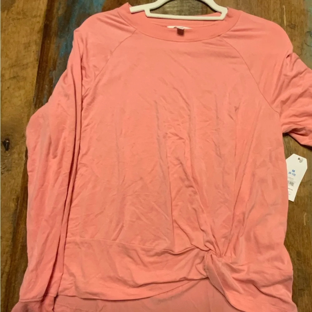 🌸🌸Time and Tru Women's Coral Shirt - Picture 2 of 4